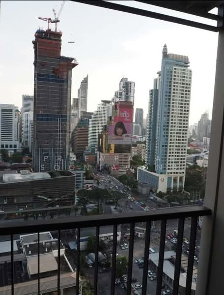 Life Asoke, Bangkok, Asoke-Dindang Road, Bang Kapi, Huai Khwang, Bangkok, 1 Bedroom, 30 sqm, Condo For Rent, by Praewpakar Soontawong, 500236198 - DDproperty.com