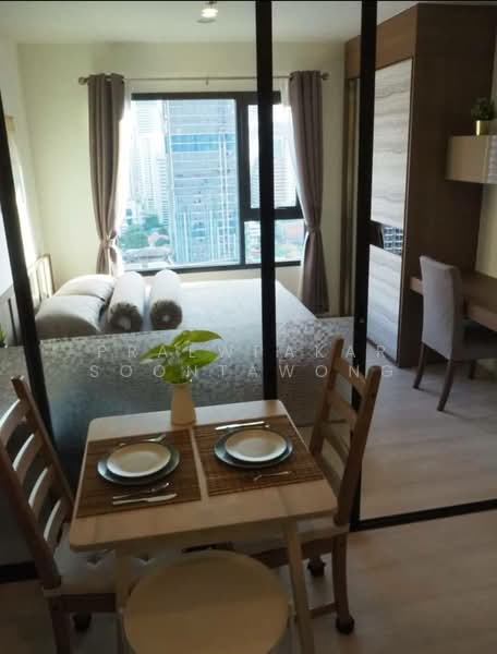 Life Asoke, Bangkok, Asoke-Dindang Road, Bang Kapi, Huai Khwang, Bangkok, 1 Bedroom, 30 sqm, Condo For Rent, by Praewpakar Soontawong, 500236198 - DDproperty.com