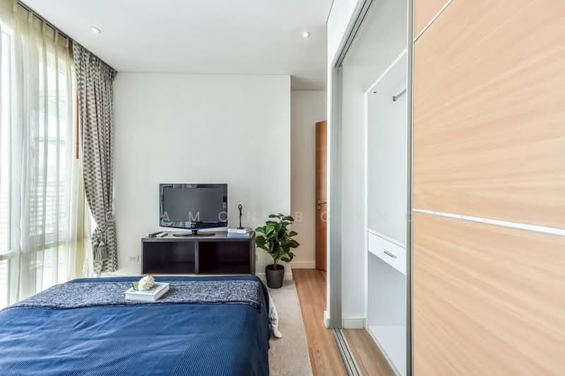 Fullerton Sukhumvit, Bangkok, Sukhumvit Road, Khlong Tan Nua, Watthana, Bangkok, 2 Bedrooms, 96 sqm, Condo For Sale, by Pichamon Boonchit, 500236199 - DDproperty.com