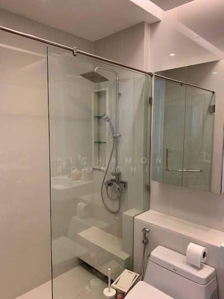 Equinox Phahol Vibha, Bangkok, 345 Paholyothin Road, Jom Phon, Chatuchak, Bangkok, 2 Bedrooms, 140 sqm, Condo For Sale, by Pichamon Boonchit, 500236219 - DDproperty.com