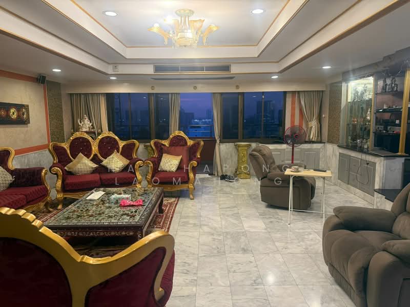 Oriental Towers, Bangkok, 25 Soi Ekkamai 12, Ekkamai Road, Khlong Tan Nua, Watthana, Bangkok, 4 Bedrooms, 350 sqm, Condo For Rent, by Natthapong Laomahong, 500236221 - DDproperty.com