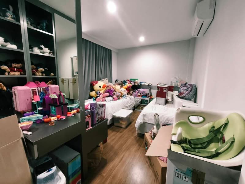 Baan Klang Muang The Edition Rama 9-Krungthep Kreetha, Bangkok, Kanchanaphisek Road 23, Saphan Sung, Saphan Sung, Bangkok, 3 Bedrooms, 325 sqm, Semi-Detached House (Twin House) For Rent, by Natthapong Laomahong, 500236228 - DDproperty.com