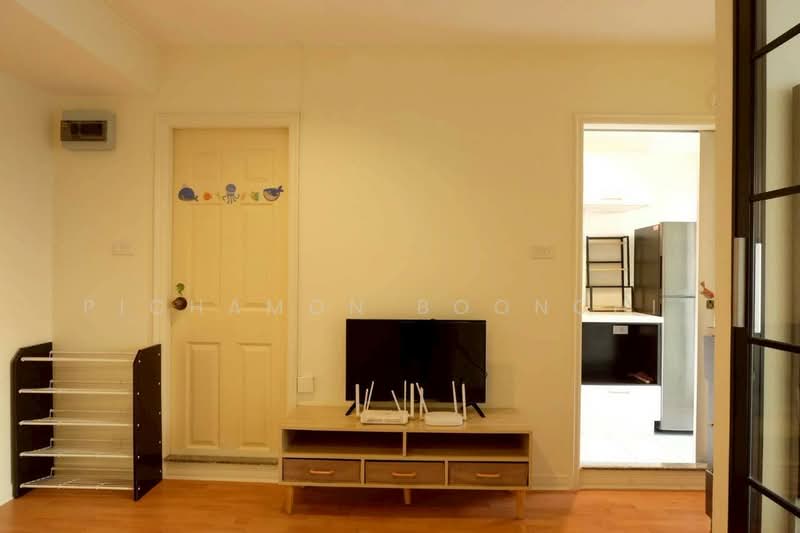 Lumpini Ville Ramkhamhaeng 44, Bangkok, - Ramkamhang Road, Hua Mak, Bang Kapi, Bangkok, 1 Bedroom, 30 sqm, Condo For Sale, by Pichamon Boonchit, 500236233 - DDproperty.com