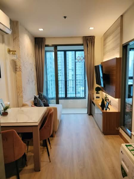 IDEO MOBI Sukhumvit 81, Bangkok, 2097 Sukhumvit Road, Bang Chak, Phra Khanong, Bangkok, 1 Bedroom, 30 sqm, Condo For Sale, by Pichamon Boonchit, 500236237 - DDproperty.com