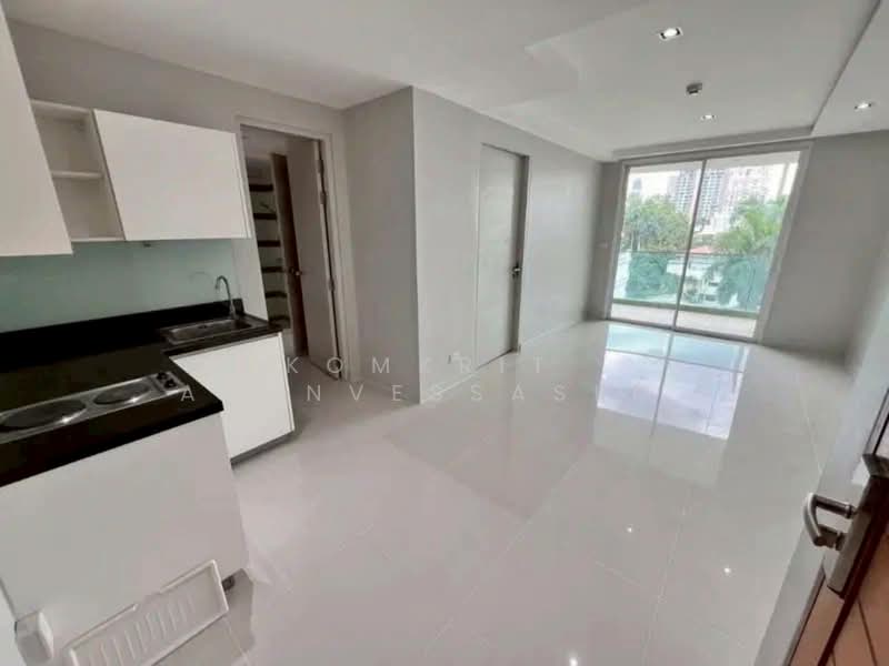 Beverly 33 by Aspira, Bangkok, 33 Sukhumvit Road, Khlong Tan Nua, Watthana, Bangkok, 1 Bedroom, 50 sqm, Condo For Sale, by Komkrit Arunvessased , 500236255 - DDproperty.com