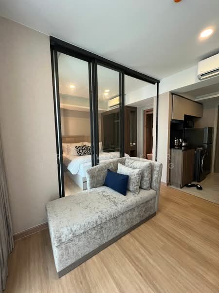 Lloyd Soonvijai-Thonglor, Bangkok, Soi Phetchaburi 47, Phetchaburi Road, Bang Kapi, Huai Khwang, Bangkok, 1 Bedroom, 27 sqm, Condo For Rent, by Praewpakar Soontawong, 500236257 - DDproperty.com