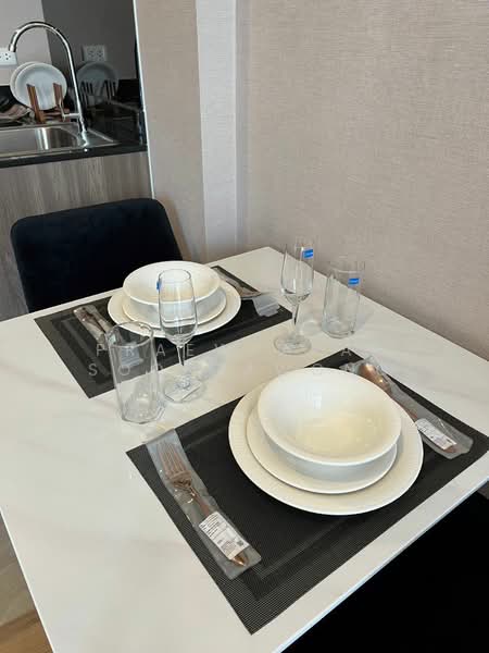 Lloyd Soonvijai-Thonglor, Bangkok, Soi Phetchaburi 47, Phetchaburi Road, Bang Kapi, Huai Khwang, Bangkok, 1 Bedroom, 27 sqm, Condo For Rent, by Praewpakar Soontawong, 500236257 - DDproperty.com