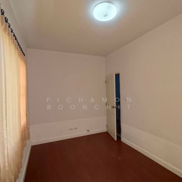 undefined, Bangkok, Khum Thong, Lat Krabang, Bangkok, 3 Bedrooms, 104 sqm, Townhouse For Sale, by Pichamon Boonchit, 500236263 - DDproperty.com