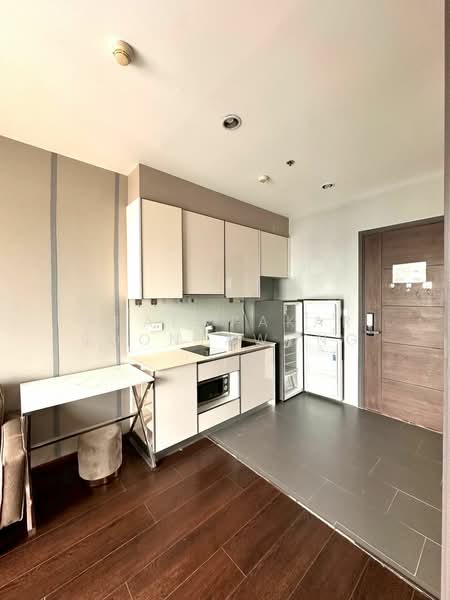 C Ekkamai, Bangkok, 888 Soi Sukhumvit 63, Sukhumvit Road, Khlong Tan Nua, Watthana, Bangkok, 1 Bedroom, 37 sqm, Condo For Rent, by Praewpakar Soontawong, 500236332 - DDproperty.com