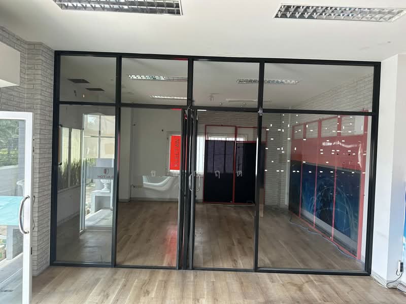 โกดังให้เช่า/โรงงานให้เช่า พร้อมออฟฟิศ 1,450 ตรม. ใกล้ Global house กระทุ่มแบน 🚩สวนหลวง กระทุ่มแบน, Samut Sakhon, Suan Luang, Krathum Baen, Samut Sakhon, , 1,450 sqm, Warehouse/Factory For Rent, by ธนกฤต, 500236340 - DDproperty.com