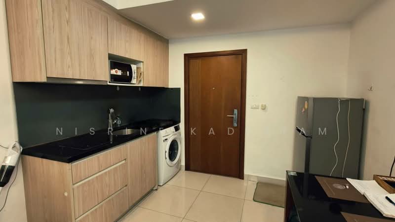 Laguna Beach Resort 2, Chon Buri (Pattaya), 9 Thepprasit, Nong Pru, Bang Lamung (Pattaya), Chon Buri (Pattaya), 1 Bedroom, 37 sqm, Condo For Sale, by Nisrine Kadeyyam, 500236341 - DDproperty.com