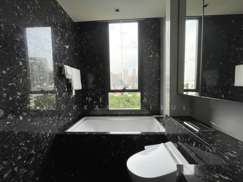 BEATNIQ Sukhumvit 32, Bangkok, Soi Sukhumvit 32, Sukhumvit Road, Khong Tan, Khlong Toei, Bangkok, 1 Bedroom, 60 sqm, Condo For Sale, by Pemika Aukkaraleekul, 500236348 - DDproperty.com