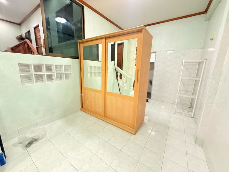 บ้านเดี่ยวแสนสุข ชลบุรี, Chon Buri (Pattaya), Saen Suk, Muang Chon Buri, Chon Buri (Pattaya), 4 Bedrooms, 150 sqm, Single Detached House For Sale, by The Best Property ไข่นุ้ย, 500236357 - DDproperty.com