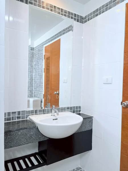 Ratchaporn Place, Phuket, Vichitsongkram Road, Kathu, Kathu, Phuket, 1 Bedroom, 43 sqm, Condo For Sale, by Witada Jindapol, 500236359 - DDproperty.com