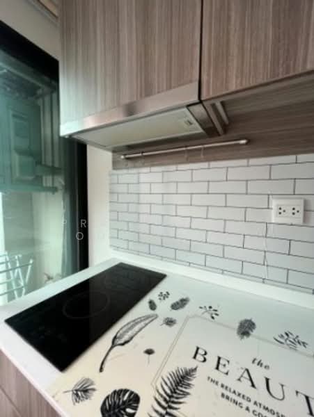 KnightsBridge Phaholyothin Interchange, Bangkok, Phahonyothin Road, Anusaowari, Bang Khen, Bangkok, 1 Bedroom, 30 sqm, Condo For Rent, by Praewpakar Soontawong, 500236371 - DDproperty.com