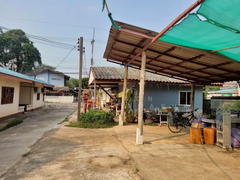 ขาย - ขายบ้านพร้อมที่ดิน อ.เชียงคำ พะเยา พื้นที่กว้าง พร้อมโกดัง บนพื้นที่ 278 ตร.วา เหมาะทำธุรกิจ / อาคาร, พะเยา