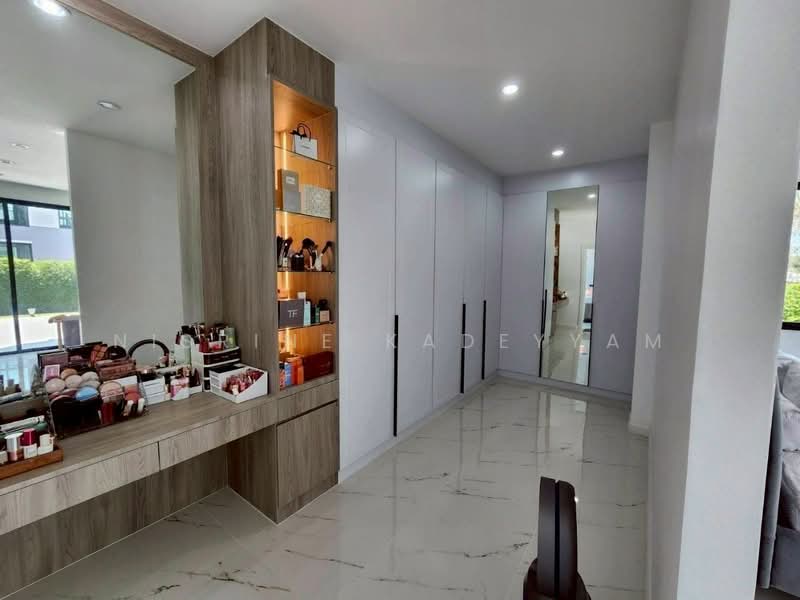 The Village Housing Estate by Horseshoe Point, Chon Buri (Pattaya), Toongklom-Huaytanoo Road, Nong Pru, Bang Lamung (Pattaya), Chon Buri (Pattaya), 4 Bedrooms, 550 sqm, Single Detached House For Sale, by Nisrine Kadeyyam, 500236389 - DDproperty.com