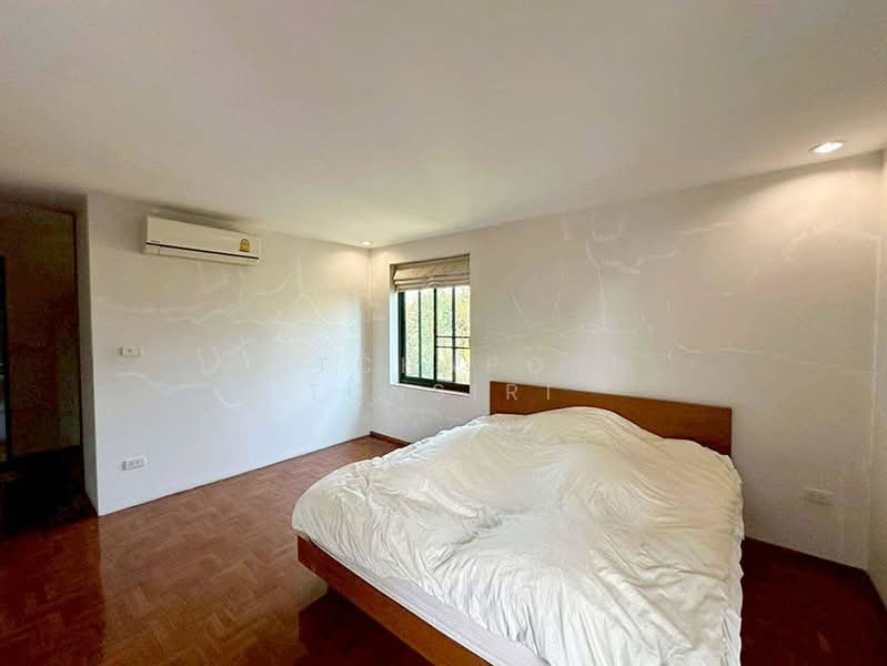 บ้านในโครงการ ให้เช่า – ใกล้โรงเรียนนานาชาติ Meritton British ค่าเช่า 50,000 บาท / เดือน No.9H1032, Chiang Mai, Nong Kwai, Hang Dong, Chiang Mai, 4 Bedrooms, 200 sqm, Single Detached House For Rent, by Rutchaporn Tunsiri, 500236391 - DDproperty.com