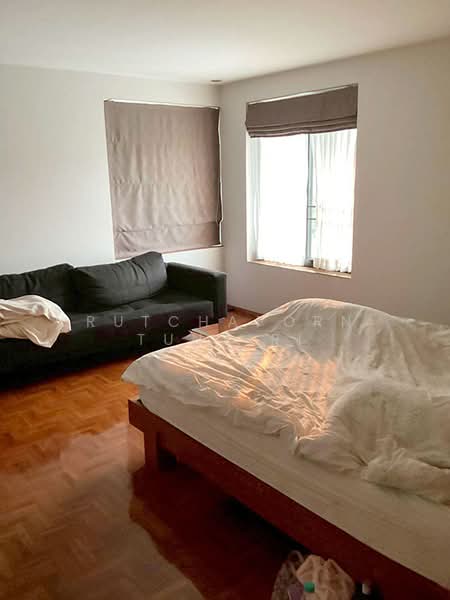 บ้านในโครงการ ให้เช่า – ใกล้โรงเรียนนานาชาติ Meritton British ค่าเช่า 50,000 บาท / เดือน No.9H1032, Chiang Mai, Nong Kwai, Hang Dong, Chiang Mai, 4 Bedrooms, 200 sqm, Single Detached House For Rent, by Rutchaporn Tunsiri, 500236391 - DDproperty.com