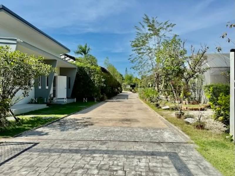 undefined, Chon Buri (Pattaya), Na Chom Thian, Sattahip, Chon Buri (Pattaya), 2 Bedrooms, 270 sqm, Villa For Sale, by Nisrine Kadeyyam, 500236404 - DDproperty.com
