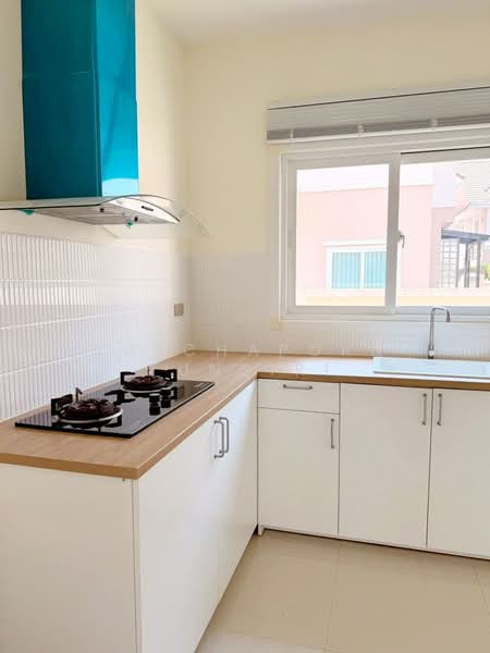 บ้านสวยในโครงการ ให้เช่า – ใกล้ตลาดเจริญเจริญ เพียง 5 นาที ค่าเช่า 26,000 บาท / เดือน No.13H708, เชียงใหม่, สันกำแพง, สันกำแพง, เชียงใหม่, 150 ตร.ม., บ้านเดี่ยว ให้เช่า, โดย Rutchaporn Tunsiri, 500236407 - DDproperty.com