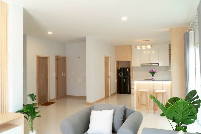 บ้านสวยในโครงการ ให้เช่า – ใกล้วิทยาลัยเทคนิคสารภี เพียง 10 นาที ค่าเช่า 45,000 บาท /เดือน No.15H849, เชียงใหม่, ท่าวังตาล, สารภี, เชียงใหม่, 200 ตร.ม., บ้านเดี่ยว ให้เช่า, โดย Rutchaporn Tunsiri, 500236432 - DDproperty.com