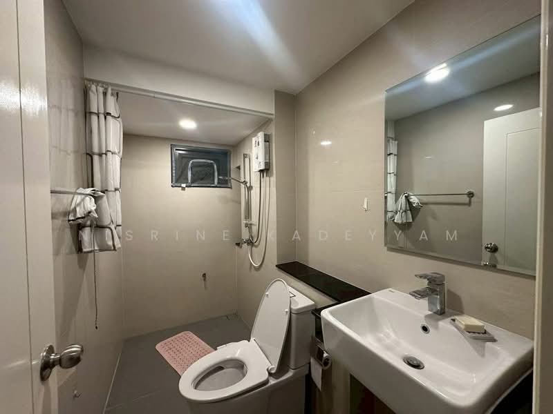 undefined, Chon Buri (Pattaya), Bang Lamung, Bang Lamung (Pattaya), Chon Buri (Pattaya), 4 Bedrooms, 325 sqm, Single Detached House For Sale, by Nisrine Kadeyyam, 500236449 - DDproperty.com