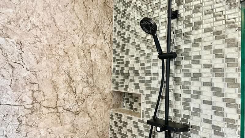 The Cove Pattaya : เดอะ โคฟ พัทยา, ชลบุรี, 700 หมู่ที่ 5 ถนน Pattaya-Na Kluea Rd, หนองปรือ, บางละมุง, ชลบุรี, 138 ตร.ม., คอนโด ให้เช่า, โดย Pensasi Ongphichetmetha, 500236459 - DDproperty.com