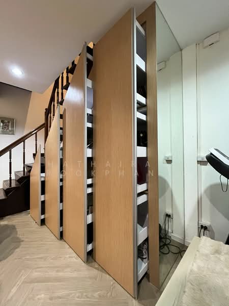 ทาวน์เฮ้าส์ 3-ห้องนอน, กรุงเทพ, ลาดพร้าว, ลาดพร้าว, กรุงเทพ, 150 ตร.ม., ทาวน์เฮ้าส์ ขาย, โดย Hathairat Rookphan , 500236479 - DDproperty.com