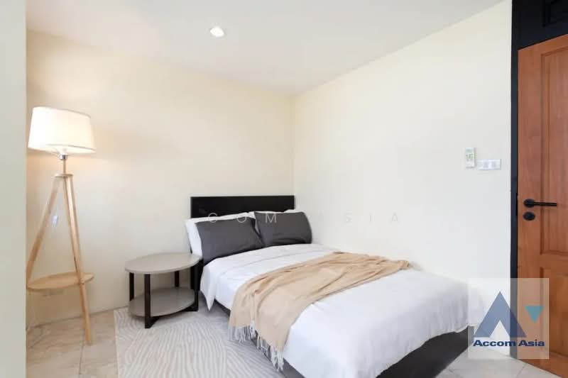 Ruamjai Heights, Bangkok, Sukhumvit, Khlongtoei Nua, Watthana, Bangkok, 3 Bedrooms, 150 sqm, Condo For Rent, by Accom Asia, 500236483 - DDproperty.com