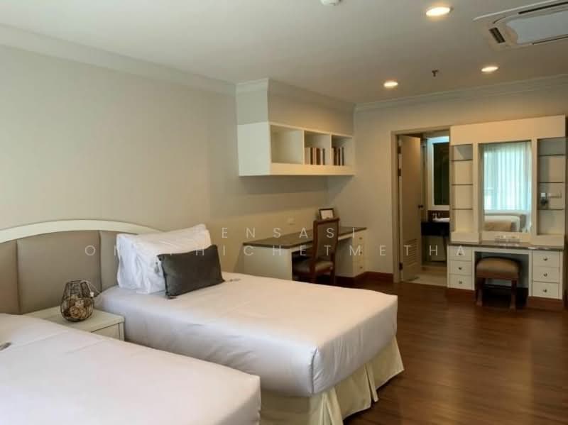 G.P. Grande Tower, Bangkok, 55 Sukhumvit 23, Khlongtoei Nua, Watthana, Bangkok, 3 Bedrooms, 220 sqm, Apartment For Rent, by Pensasi Ongphichetmetha, 500236486 - DDproperty.com