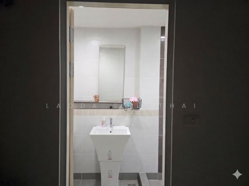 Pleno Ekachai – Kanjanapisek ; พลีโน่ เอกชัย – กาญจนาภิเษก, กรุงเทพ, บางบอน, บางบอน, กรุงเทพ, 100 ตร.ม., ทาวน์เฮ้าส์ ขาย, โดย Ladda Suebthai, 500236491 - DDproperty.com