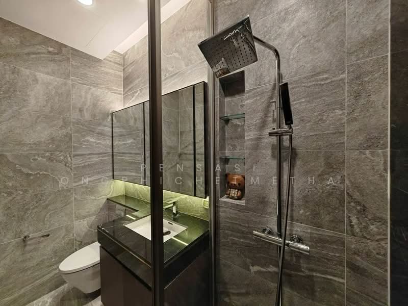 The Esse Sukhumvit 36, Bangkok, Soi Sukhumvit 36, Sukhumvit Road, Phra Kanong, Khlong Toei, Bangkok, 2 Bedrooms, 72 sqm, Condo For Rent, by Pensasi Ongphichetmetha, 500236496 - DDproperty.com