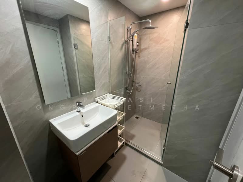 IDEO Chula-Samyan, Bangkok, Si Phraya Road, Maha Phrutharam, Bang Rak, Bangkok, 2 Bedrooms, 59 sqm, Condo For Rent, by Pensasi Ongphichetmetha, 500236502 - DDproperty.com