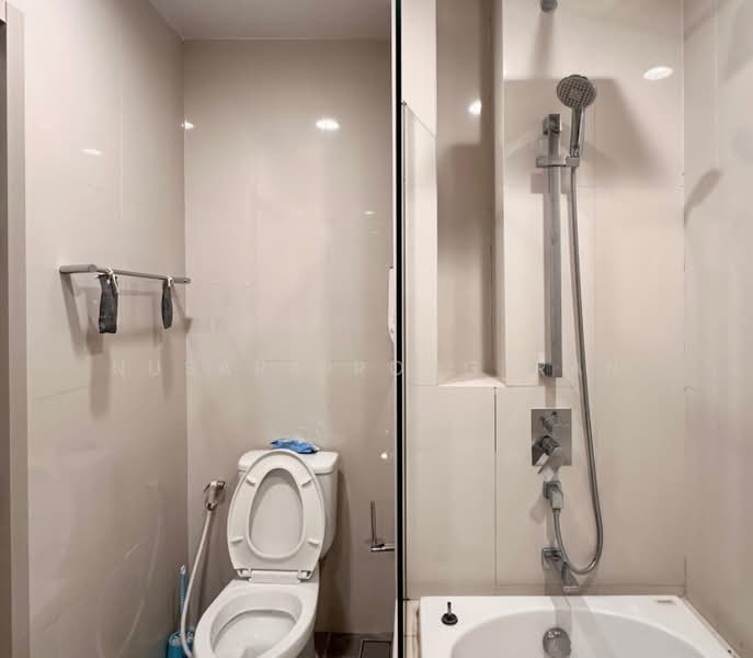 Oka Haus Sukhumvit 36, Bangkok, 3399 Rama 4 Road, Khong Tan, Khlong Toei, Bangkok, 1 Bedroom, 35 sqm, Condo For Rent, by Nusara Rongtran, 500236508 - DDproperty.com