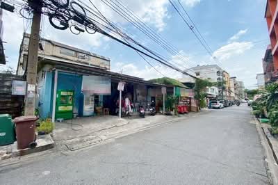 ขาย - ถนนรัชดาภิเษก ซอยประชาราษฎร์บำเพ็ญ 11, กรุงเทพ
