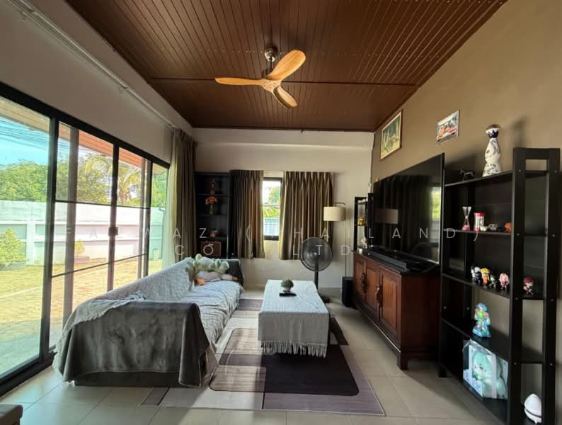 3BR Pool Villa Thalang Phuket | Large Garden | Peaceful Living Retreat, Phuket, Sri Sunthon, Thalang, Phuket, 3 Bedrooms, 564 sqm, Single Detached House For Sale, by Fazwaz (Thailand) Co., Ltd., 500236534 - DDproperty.com