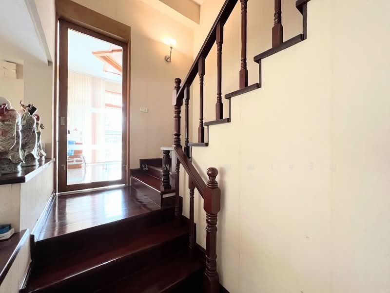 เช่าด่วน ติดรถไฟฟ้าสายสีเหลือง เดินทางสะดวกมาก, Bangkok, Bang Na, Bang Na, Bangkok, 4 Bedrooms, 268 sqm, Single Detached House For Rent, by นายมานพ วุฒฒเจริญ, 500236538 - DDproperty.com