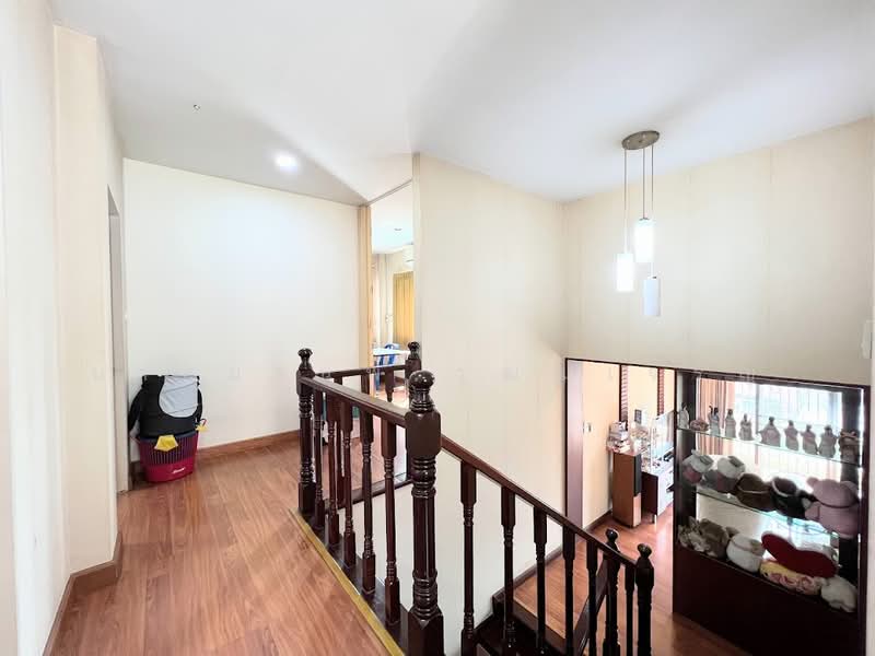 เช่าด่วน ติดรถไฟฟ้าสายสีเหลือง เดินทางสะดวกมาก, Bangkok, Bang Na, Bang Na, Bangkok, 4 Bedrooms, 268 sqm, Single Detached House For Rent, by นายมานพ วุฒฒเจริญ, 500236538 - DDproperty.com