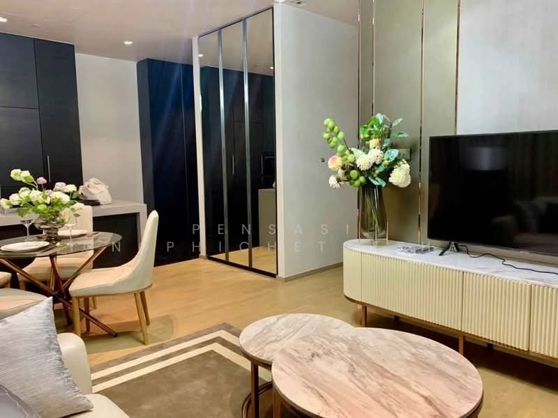 28 Chidlom, Bangkok, 28 Chit Lom Alley, Lumphini, Pathum Wan, Bangkok, 2 Bedrooms, 86 sqm, Condo For Rent, by Pensasi Ongphichetmetha, 500236542 - DDproperty.com