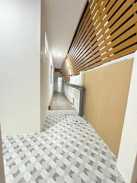 หมู่บ้านสาธิต, ชลบุรี, บ่อวิน, ศรีราชา, ชลบุรี, 200 ตร.ม., บ้านเดี่ยว ขาย, โดย Janpen Konpetch, 500236560 - DDproperty.com