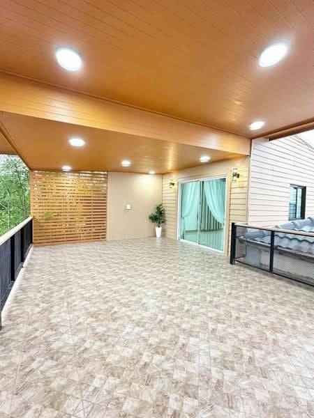 หมู่บ้านสาธิต, ชลบุรี, บ่อวิน, ศรีราชา, ชลบุรี, 200 ตร.ม., บ้านเดี่ยว ขาย, โดย Janpen Konpetch, 500236560 - DDproperty.com