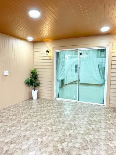 หมู่บ้านสาธิต, Chon Buri (Pattaya), Bo Win, Si Racha, Chon Buri (Pattaya), 4 Bedrooms, 200 sqm, Single Detached House For Sale, by Janpen Konpetch, 500236560 - DDproperty.com