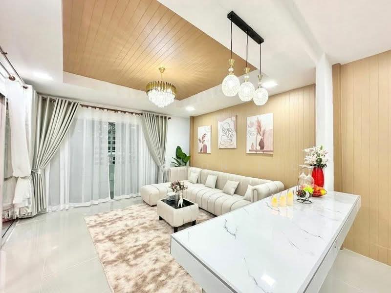 หมู่บ้านสาธิต, Chon Buri (Pattaya), Bo Win, Si Racha, Chon Buri (Pattaya), 4 Bedrooms, 200 sqm, Single Detached House For Sale, by Janpen Konpetch, 500236560 - DDproperty.com