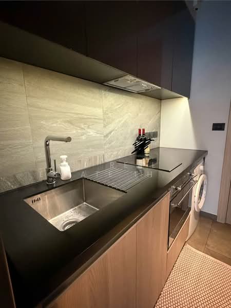 The Lofts Asoke, Bangkok, Sukhumvit 21 Road, Khlongtoei Nua, Watthana, Bangkok, 1 Bedroom, 35 sqm, Condo For Rent, by GT Real Estate Thailand, 500236561 - DDproperty.com