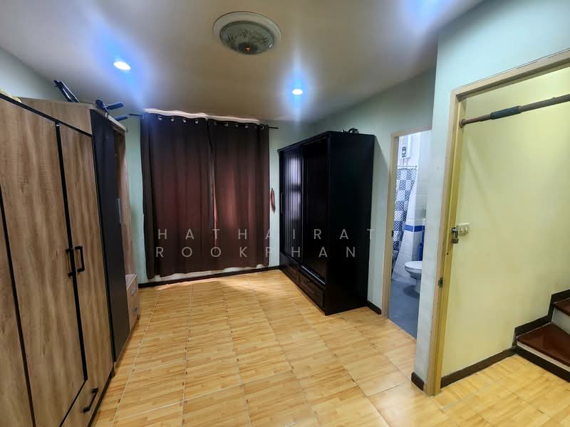 undefined, Bangkok, Wang Thonglang, Wang Thonglang, Bangkok, 4 Bedrooms, 300 sqm, Townhouse For Sale, by Hathairat Rookphan , 500236562 - DDproperty.com