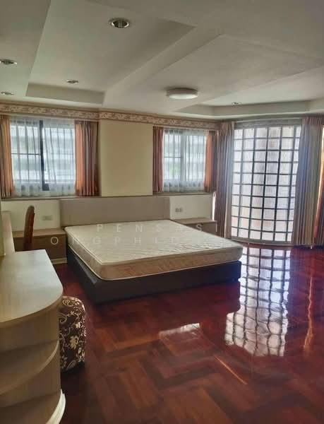 D.H.Grand Tower, Bangkok, Soi Prommit, Khlong Tan Nua, Watthana, Bangkok, 3 Bedrooms, 280 sqm, Apartment For Rent, by Pensasi Ongphichetmetha, 500236563 - DDproperty.com