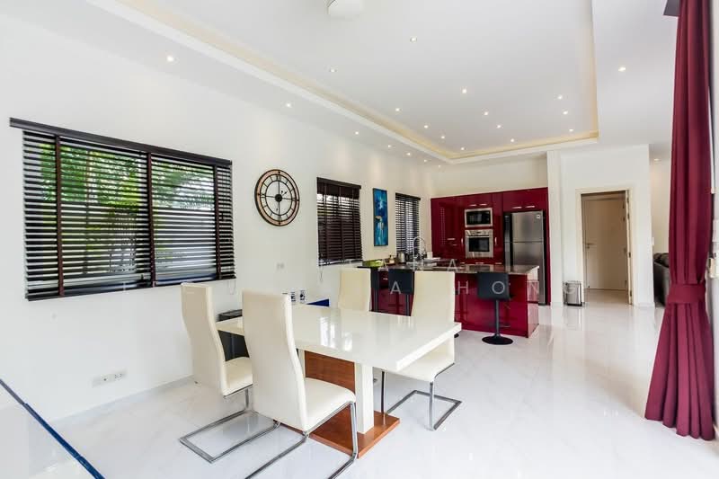 2-BR Villa, Prachuap Khiri Khan, Hua Hin, Hua Hin, Prachuap Khiri Khan, 2 Bedrooms, 209 sqm, Villa For Rent, by Mantana Techapahaphong, 500236596 - DDproperty.com