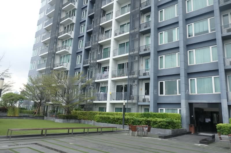Siri At Sukhumvit, Bangkok, 902 Sukhumvit Road, Phra Kanong, Khlong Toei, Bangkok, 2 Bedrooms, 70 sqm, Condo For Rent, by Pensasi Ongphichetmetha, 500236601 - DDproperty.com