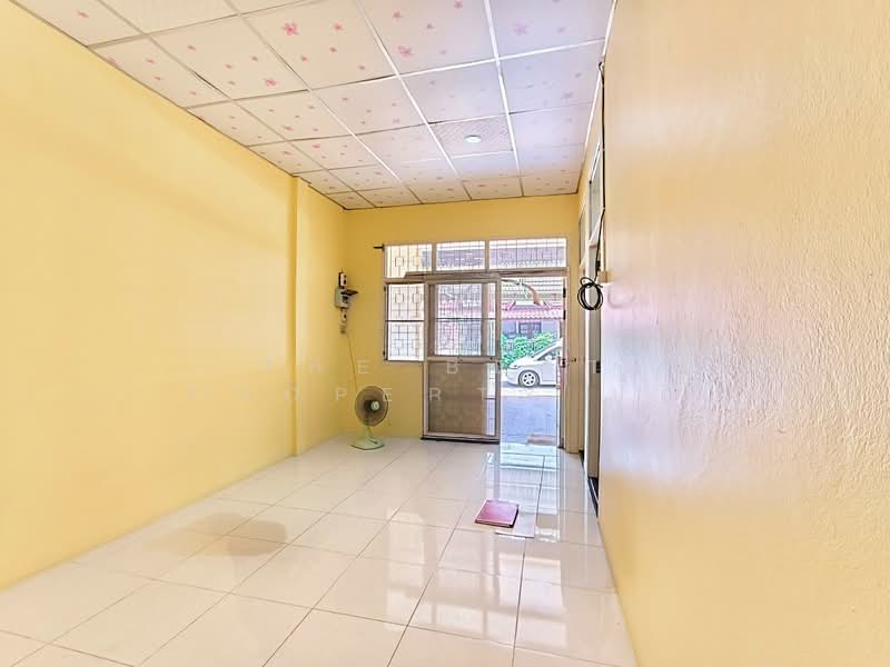 หมู่บ้านชนากาญจน์1 เนินพระ, Rayong, Noen Phra, Muang Rayong, Rayong, 2 Bedrooms, 36 sqm, Townhouse For Sale, by The Best Property ป้อ, 500236606 - DDproperty.com